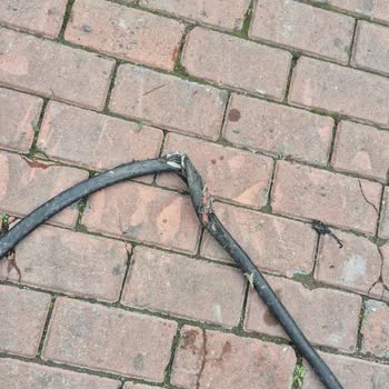 İnternet Kablosu Kesildi Arıza Kaydı Siliniyor Hizmet Alamıyorum