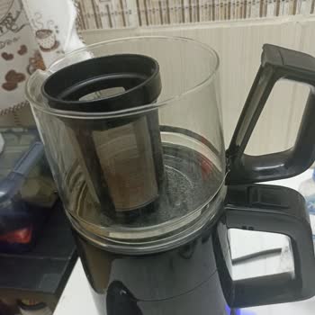 Arzum Teablend Çay Makinesinde Dökülme Ve Gevşeyen Kulplar Nedeniyle Memnuniyetsizlik