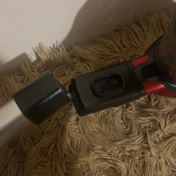 Philips Süpürge Eklem Yerleri Sürekli Kırılıyor, Ücretsiz Parça Talebi