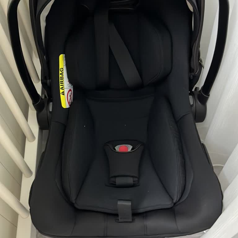 Ebebek Ağır Ve Kullanışsız Puset Nedeniyle Mağduriyet Yaşıyorum