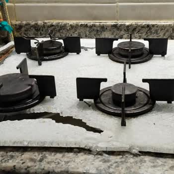 Beko Ankastre Ocak Camı Patladı, Müşteri Hizmetleri İlgisiz Kaldı