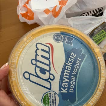 İçim Süt Ve Süt Ürünleri Son Kullanma Tarihi Geçmiş Yoğurt Teslimatı Ve Gıda Güvenliği Endişesi