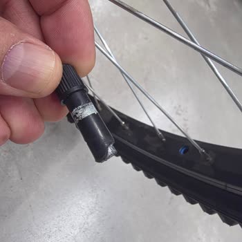 Bisiklet Arızası Sonrası İletişim Ve Değişim Sorunu