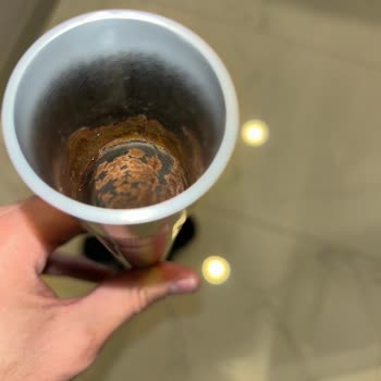 Elektrikli Süpürge Borusunda Paslanma Ve Servis Ücretinden Memnuniyetsizlik