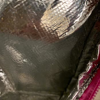 Kısa Sürede Deforme Olan Beslenme Çantası Ve Garanti Sorunu