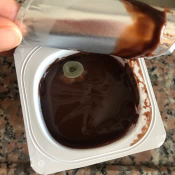 Son Kullanma Tarihi Geçmemiş Sütaş Pudingde Küf Şoku