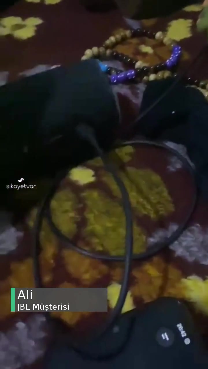 JBL Kulaklık Bozuldu Yardım Lazım videonun kapak resmi