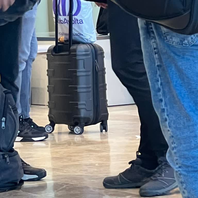 Kabin Bagajı Standartlarında Tutarsız Uygulama Nedeniyle Mağduriyet Yaşadık