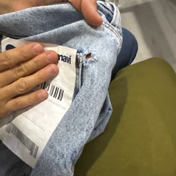 Kısa Sürede Yıpranan Kot Pantolon İçin Değişim Talebim Reddedildi