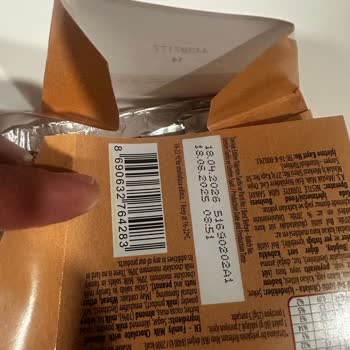 Aldığım Nestle Çikolatada Beyazlaşma Ve Boşluklar Çıktı, Çözüm Bekliyorum