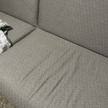 Koltuk Kumaşında Kalıcı Lekeler Ve Hızlı Deformasyon Nedeniyle Mağduriyet