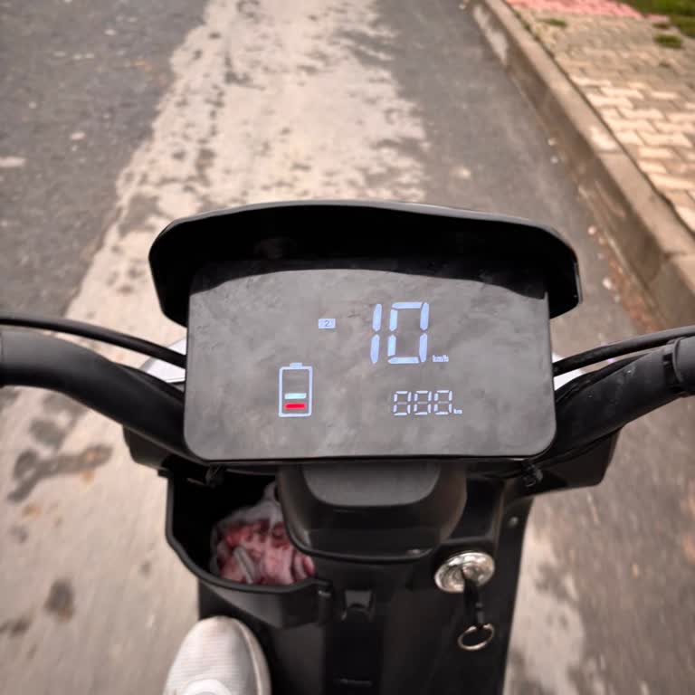 Yeni Alınan Motosikletin Şarj Göstergesi Sorunu Ve Çözüm Arayışı