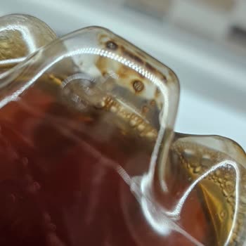 Kızılay İçecek Soğuk Çayda Küf Ve Tortu Şoku: Ürün Güvenliği Endişesi!