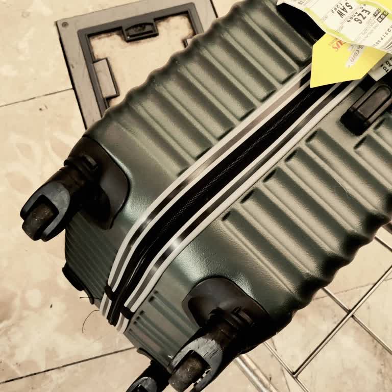 Pegasus Uçuşunda Valizimin Tekerleği Kırıldı, Geri Dönüş Yapılmıyor!