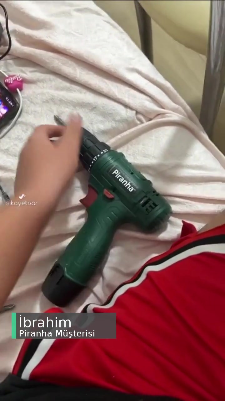 Piranha Matkap Dün Aldım 2 Vida Çıkarttım Ucu Aşındı! videonun kapak resmi