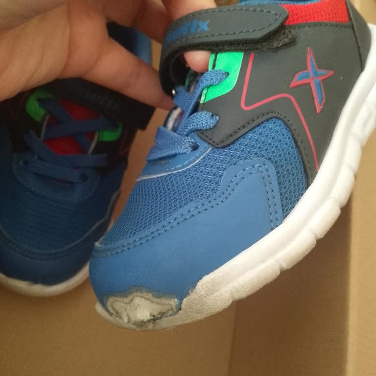 Bir Haftada Açılan Kinetix Ayakkabı İçin Değişim Talebim Reddedildi