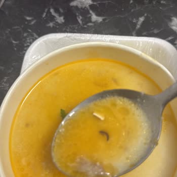 Çorbanın İçinden Kurtçuk Çıktı Diğer Ürünler De Hijyenik Değildi İade Süreci Yetersiz Kaldı