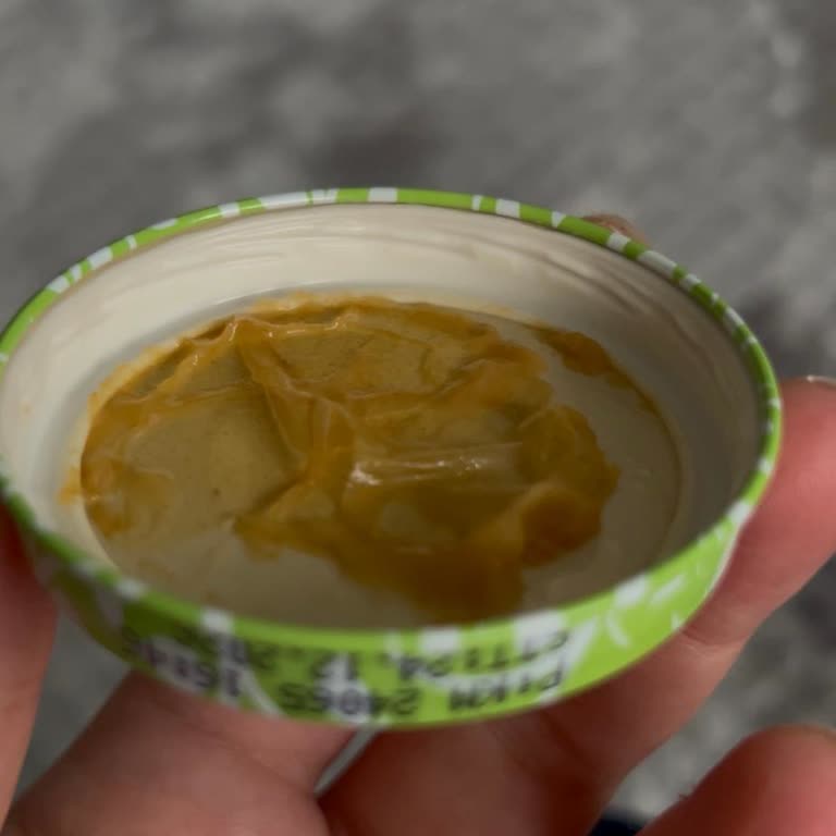 Bebek Mamasında Ambalaj Parçası Ve Bozuk Tat Şoku!