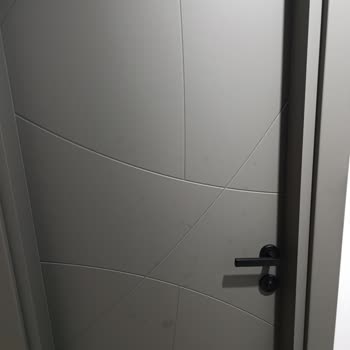 Variodor Kapılarda Geçmeyen El Ve Su İzleri Sorunu