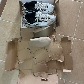 İnceleme Sonrası Ayakkabım Teslim Edilmedi, Para İadesi Veya Ürünümün Gönderilmesini İstiyorum