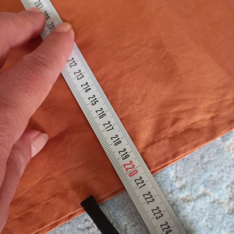 Aynı Siparişte Gelen Nevresim Takımlarından Birinin Ölçüsü Yanlış Gönderildi