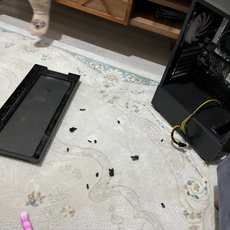 Garantiye Gönderilen Masaüstü Kasam 1 Aydır Teslim Edilmedi, Net Bilgi Verilmiyor