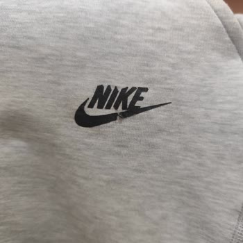 Nike Eşofman Altı Logosu Kısa Sürede Söküldü Değişim Talebim Var