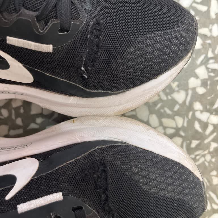 Kısa Sürede Yırtılan Ayakkabı İçin Garanti Kapsamı Reddedildi