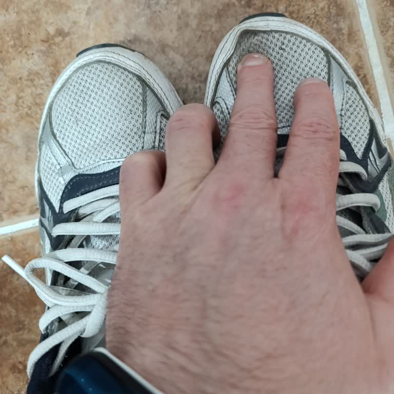 Kısa Sürede Dikişleri Açılan Ayakkabı İçin Değişim Talebim Reddedildi