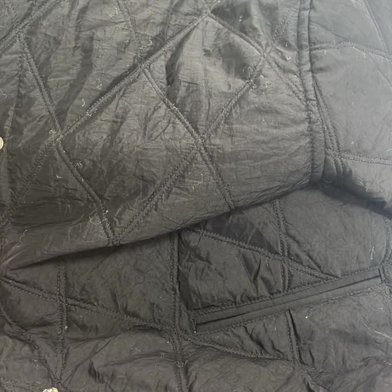 Bir Kez Giyilen Montta Elyaf Sorunu Ve İade Belirsizliği