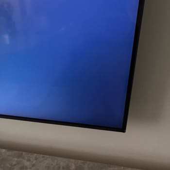 Samsung TV Ekranında Garantiye Rağmen Siyah Gölge Sorunu Yaşıyorum