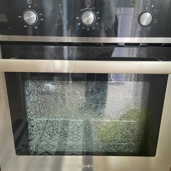 Fırın İç Camı Aniden Patladı, Yedek Parça Ve Destek Bulamıyorum