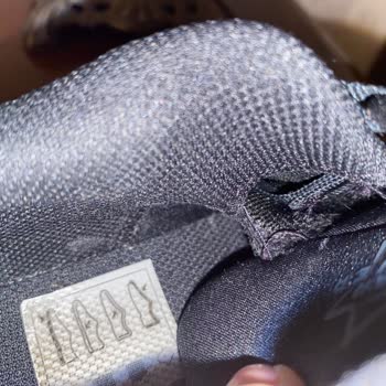 In Street 26 Günde Yırtılan Ayakkabıya Garanti Reddi Şoku