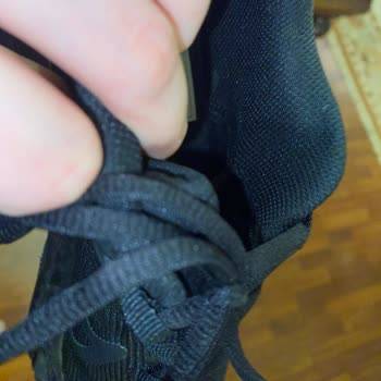 In Street 26 Günde Yırtılan Ayakkabıya Garanti Reddi Şoku