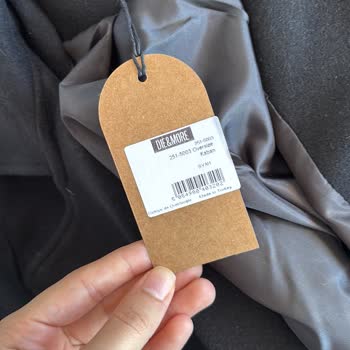 Kullanılmamış Kabanın Tüylenmiş Ve Eski Gelmesi, İade Talebine Dönüş Yapılmaması