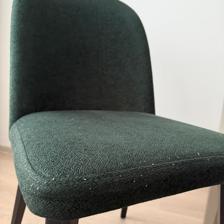 Divanev Agata Koltuk Ve Sandalyelerde Hızla Tüylenme Mağduriyeti