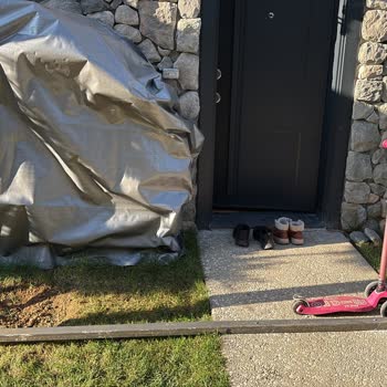 Axelon Cephe Sistemleri Hâlâ İş Tamamlanmadı