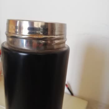 Aldığım Termos Hemen Soğuyor Kapağı Sızdırıyor Ve Paslandı