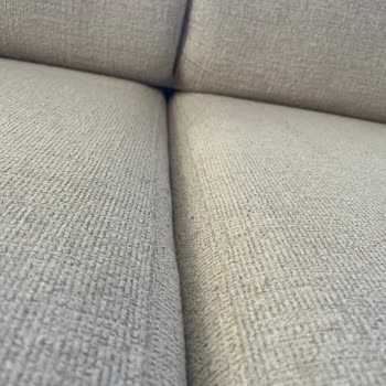 Kelebek Mobilya Üçlü Koltukta Sürekli Tiftiklenme Ve Yetersiz Servis Desteği