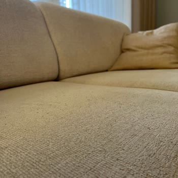 Kelebek Mobilya Üçlü Koltukta Sürekli Tiftiklenme Ve Yetersiz Servis Desteği