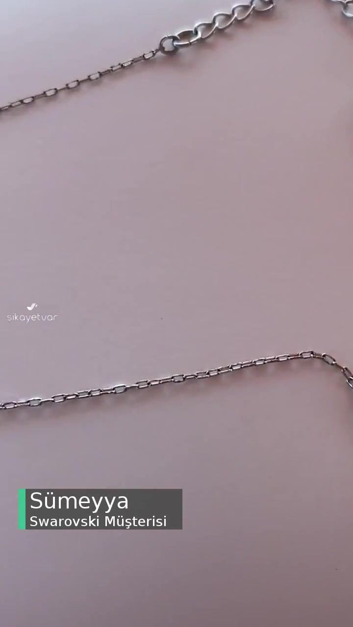 Swarovski Kolyenin Soyulması videonun kapak resmi