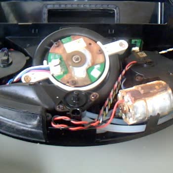 Garanti Kapsamındaki Robot Süpürge Onarılmadan İade Ediliyor, Çözüm Sunulmuyor