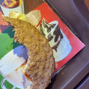 Burger King Menüde Yüksek Fiyat Ve Kalitesiz Köfte Deneyimi