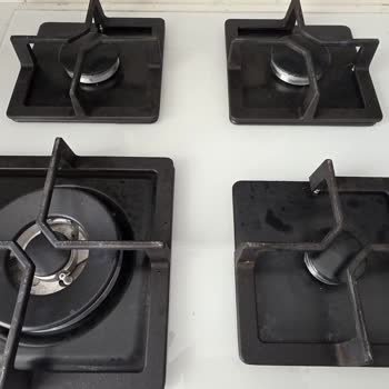 Arçelik Set Üstü Ocakta İlk Günden Beri Devam Eden Demir Soyulması Ve Yetersiz Servis Desteği