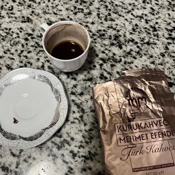 Kurukahveci Mehmet Efendi Satın Aldığım Türk Kahvesinde Kurt Çıktı!