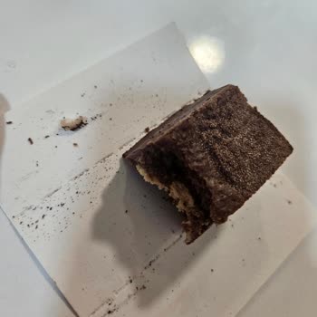 Ülker Olala Tiramisu Çikolatadan Solucan Çıkması Ve Sağlık Sorunu