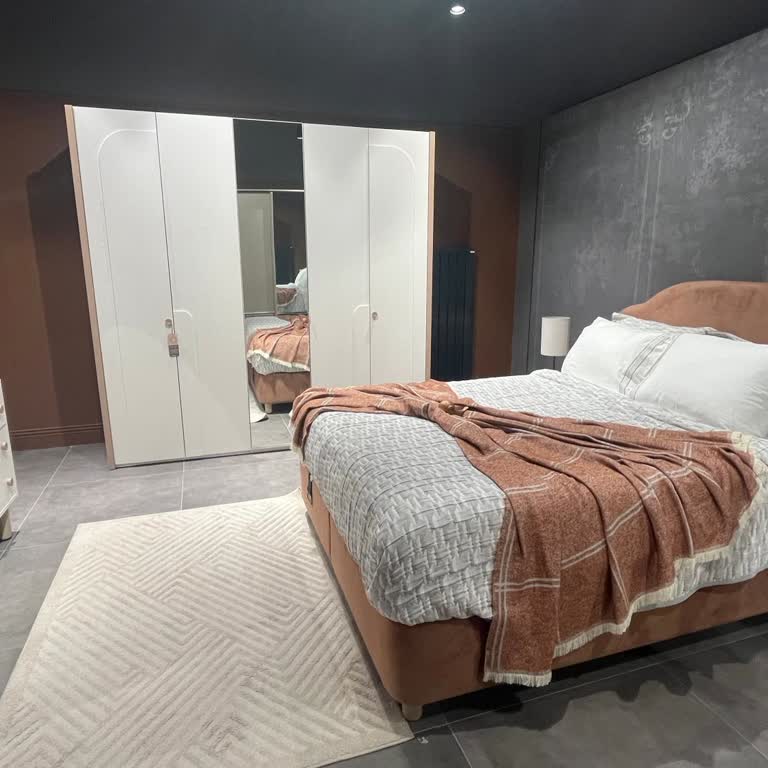 Sipariş Edilen Yatak Odası Takımının Teslimatında Gecikme Ve Bilgilendirme Eksikliği