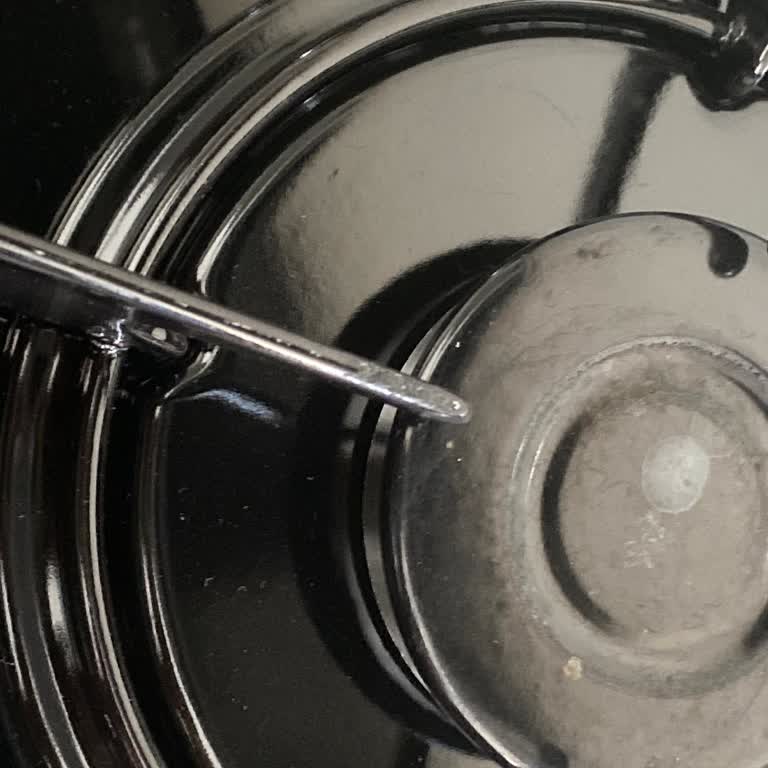 Kurulumda Haksız Ücret Ve Faturasız İşlem, Ocakta Boya Atma Sorunu Yaşadım