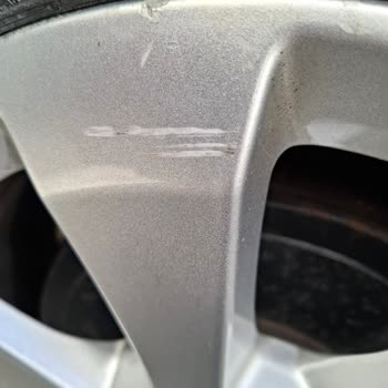 Lastik Değişiminde Jantlarım Pert Oldu, Mağduriyetim Giderilmiyor!