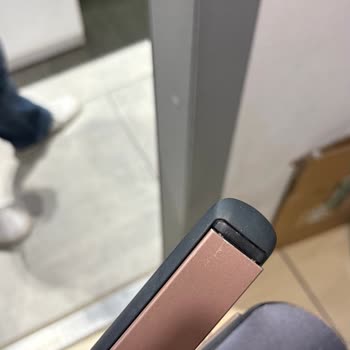 Servisten Gelen Saç Düzleştiricim Kullanılmış Ve Deforme Halde Teslim Edildi